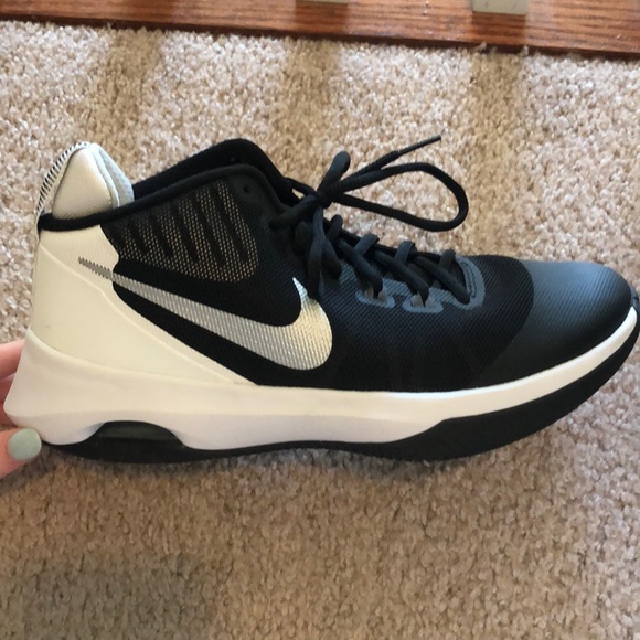 Nike Basketball sneakers - Picture 2 of 2